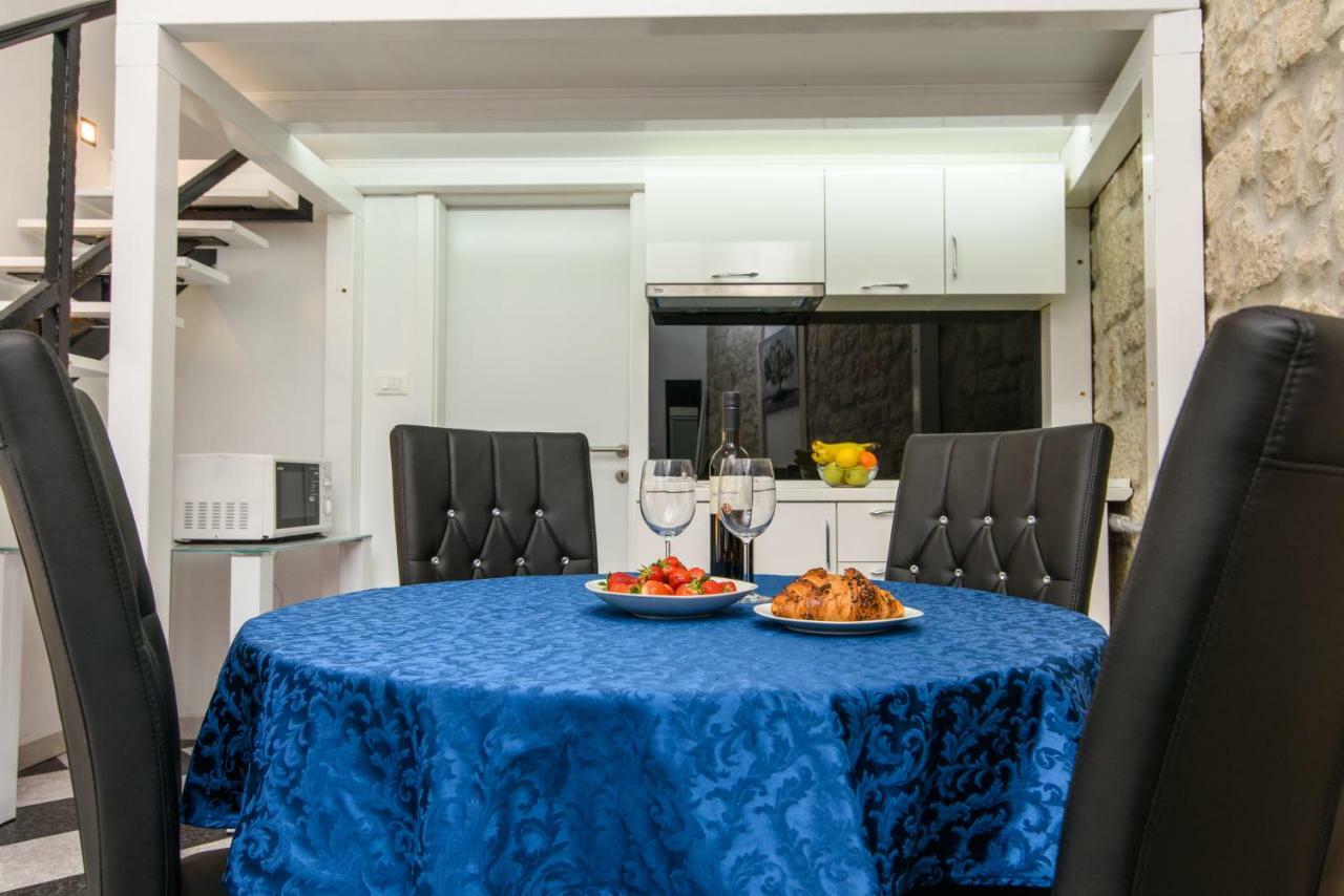 Studio Apartman REA Trogir Bagian luar foto