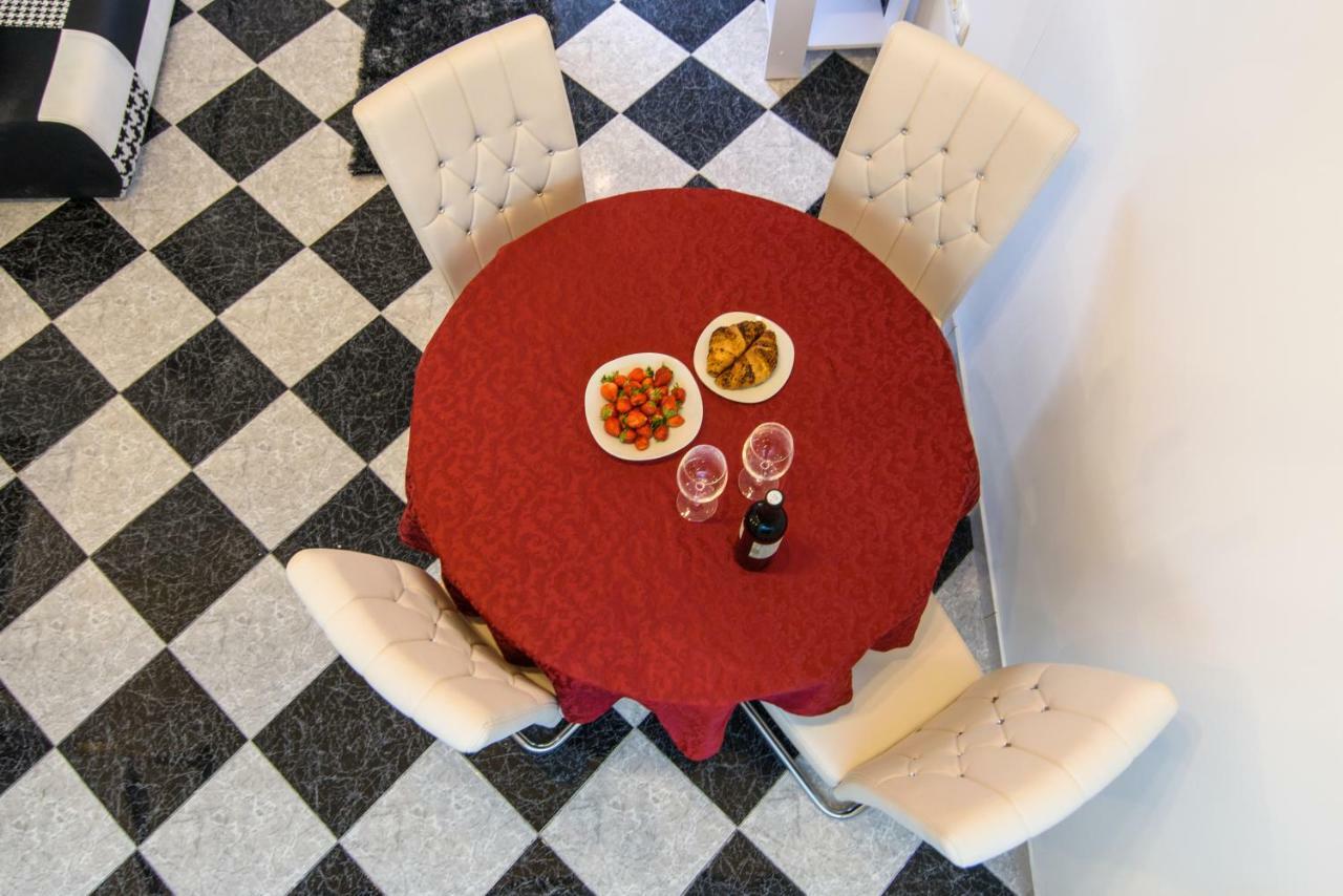 Studio Apartman REA Trogir Bagian luar foto