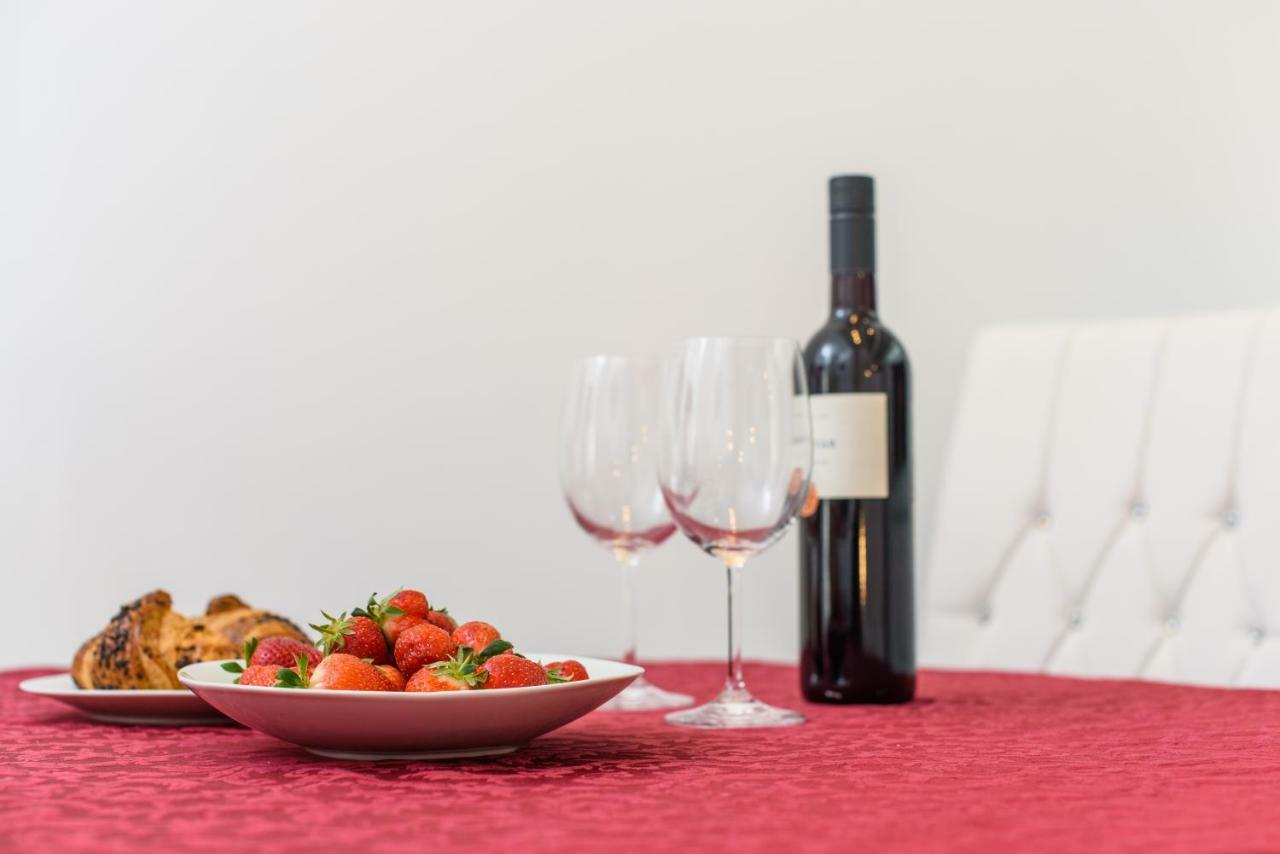 Studio Apartman REA Trogir Bagian luar foto