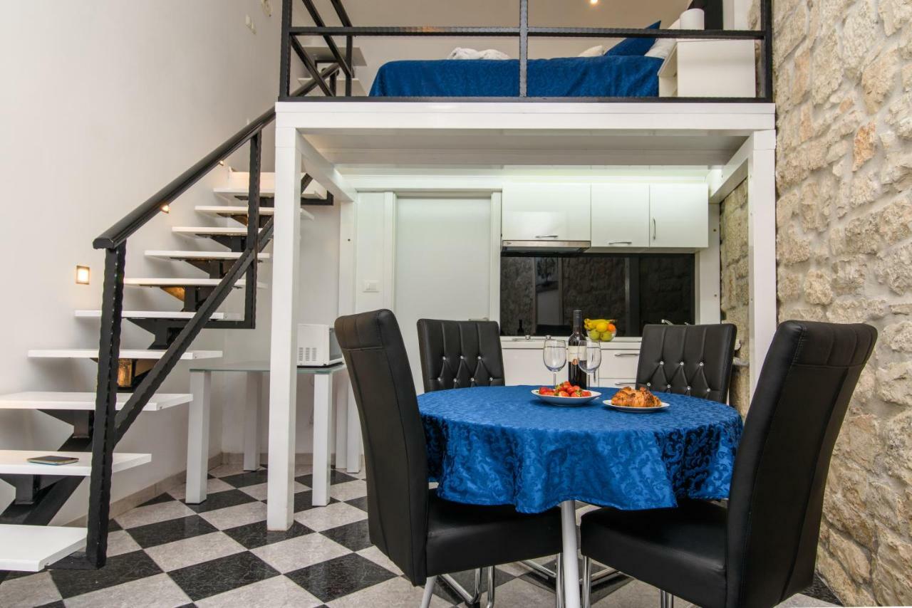 Studio Apartman REA Trogir Bagian luar foto